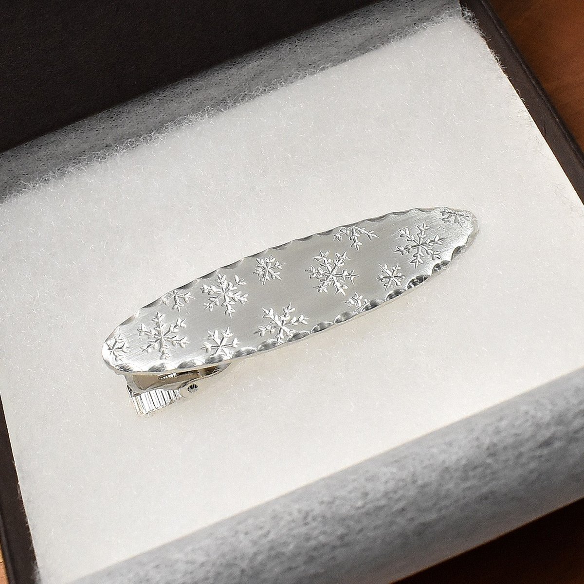 雪の結晶 楕円形 シルバーネクタイピン ストール、スカーフ留めにも