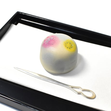 銀の菓子楊枝　透かし模様