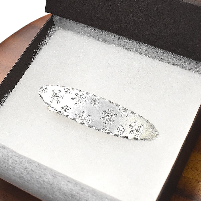 雪の結晶 楕円形 シルバーネクタイピン ストール、スカーフ留めにも