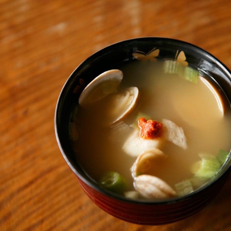 柚子の香り高い赤柚子胡椒 ▶︎吹屋の紅だるま お鍋・汁物・麺類に | 佐