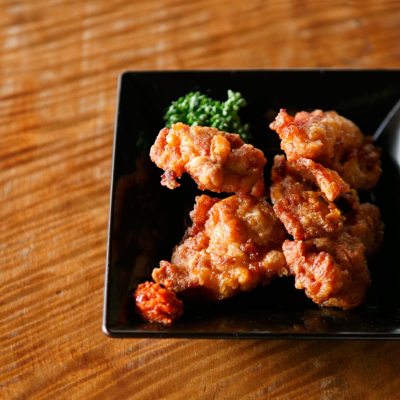 柚子の香り高い赤柚子胡椒 ▶︎吹屋の紅だるま お鍋・汁物・麺類に | 佐