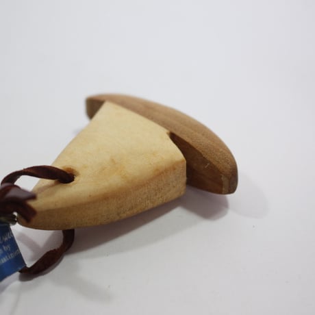 【Wood Jewel】【新品】フィンランド「ウッドジュエル」キーリング "Sailboat（帆ボート）” 250701-061