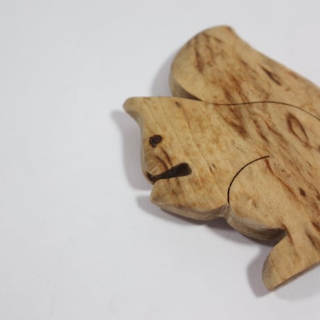 【Wood Jewel】【新品】フィンランド「ウッドジュエル」マグネット "Squirrel （リス）” 250701-152