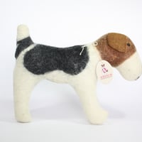 【Amica Felt】【新品】「アミカフェルト」"Fox Terrier（フォックステリア）”人形 250701-148
