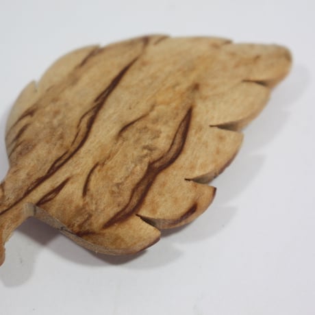 【Wood Jewel】【新品】フィンランド「ウッドジュエル」マグネット "Leaf（葉）” 250701-130