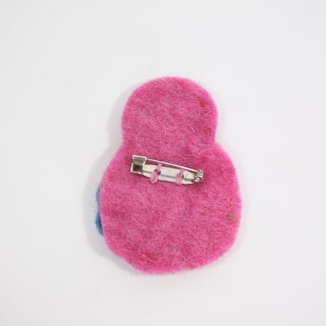 【Amica Felt】【新品】「アミカフェルト」"Russian Doll”ブローチ 250701-009