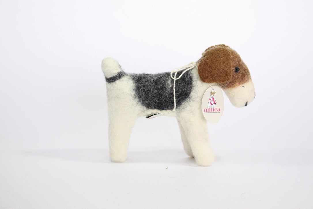 新品未使用　犬　ファー　耳あて 白　ホワイト Amica Felt】【新品】「アミカフェルト」