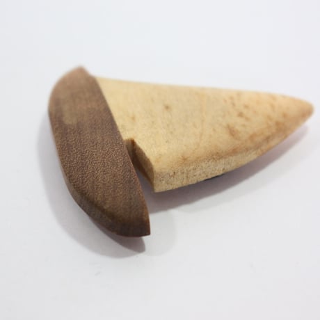 【Wood Jewel】【新品】フィンランド「ウッドジュエル」マーグネット "Sailboat（帆ボード）” 250701-064