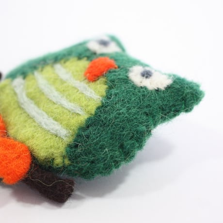 【Amica Felt】【新品】「アミカフェルト」"Owl”ブローチ 250701-030