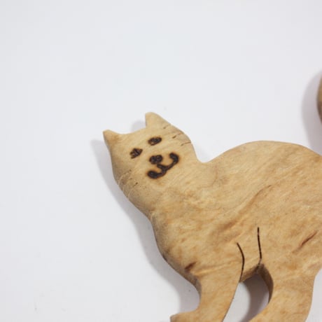 【Wood Jewel】【新品】フィンランド「ウッドジュエル」マグネット "Cat（猫）” 250701-102