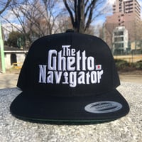 THE GHETTO NAVIGATOR snapback cap / Black × White