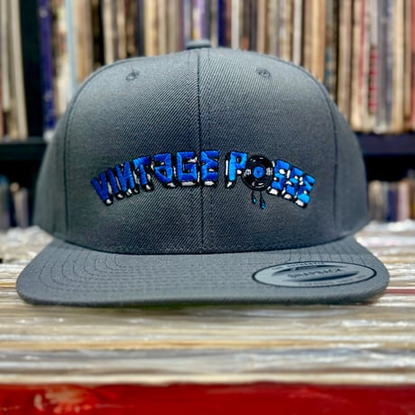 VINTAGE POSSE × Rum Artworks "AOI" snapback cap / Dark Gray × Blue
