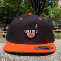 GHETTO D logo snapback cap / Black + Neon Orange