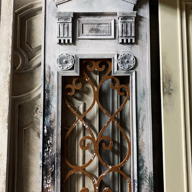 アンティーク風ドア | Réaliser son rêve