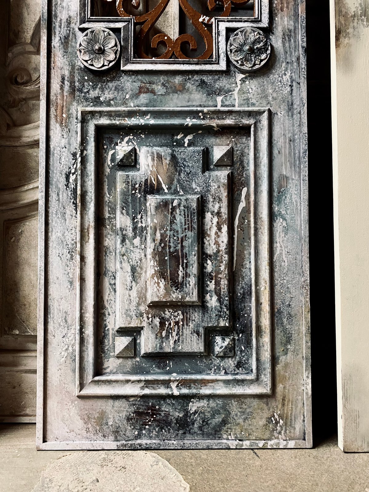 アンティーク風ドア | Réaliser son rêve