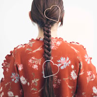 heart hair accessory