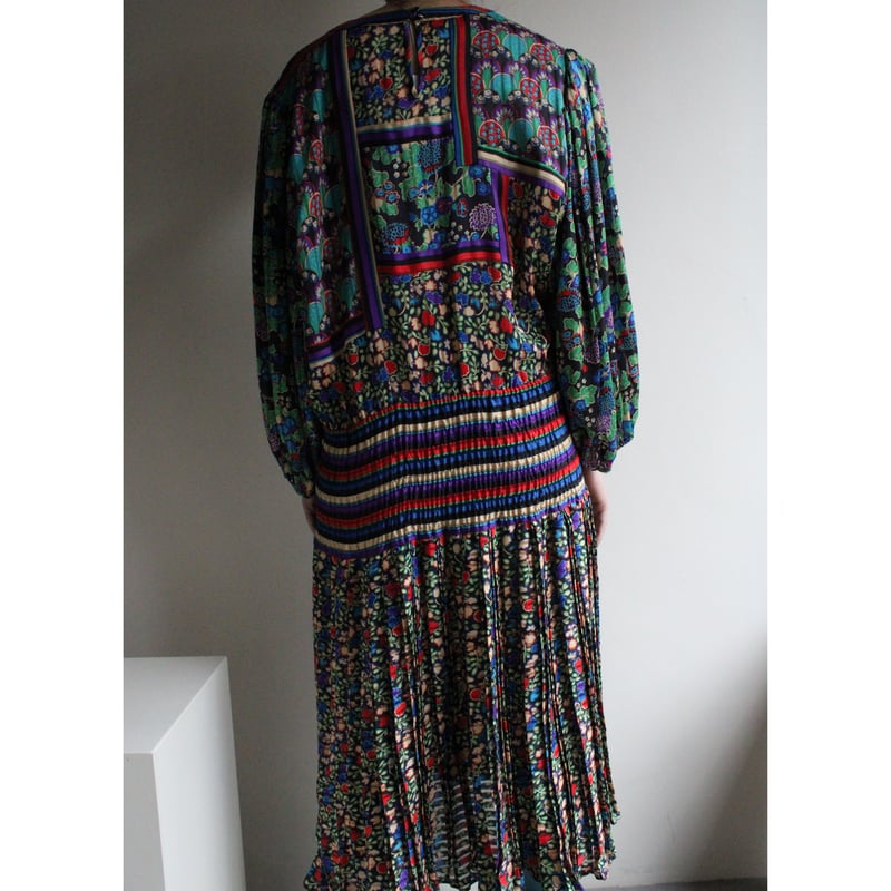 1980s Diane Freis dress | angie lala vintage
