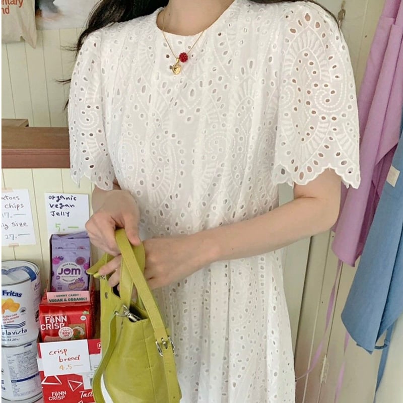 【CHICLINE 】☆ KARENA タイネックレースパンチングワンピース パンチングレースワンピース | begin