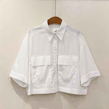 cropped shirt