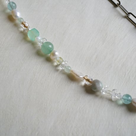 Green color choker