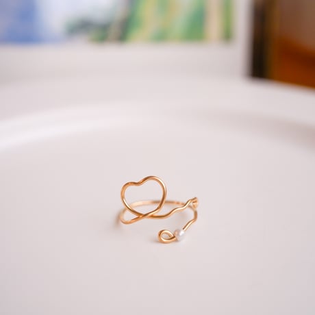 Spiral  heart  -ring-  【14kgf】
