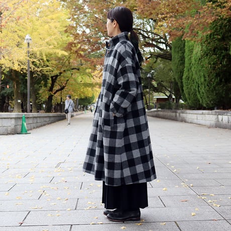 MAGALI マガリ　トラディッショナルウール＆ブロックチェックウールハイネックコート