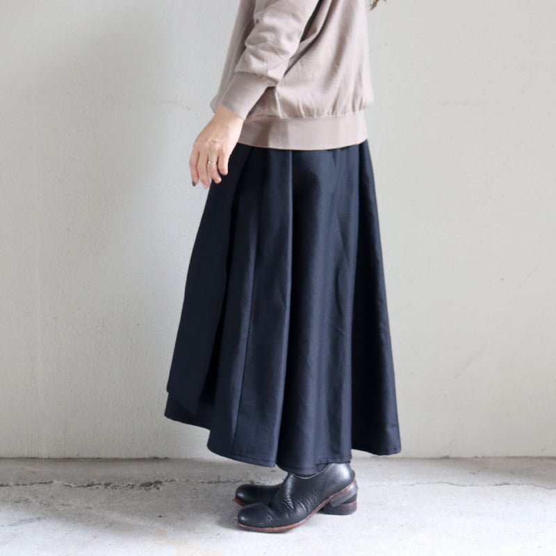ホームスパン超美品 ダークグレー フレアスカート ホームスパン超美品 ダークグレー フレアスカート NEWYORKER
