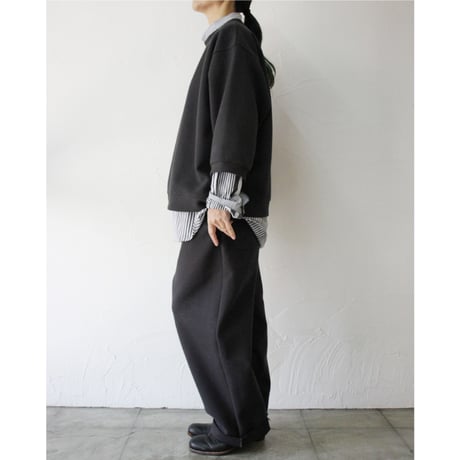 ARTE POVERA アルテポーヴェラ　刺し子風コットン天竺8分袖トレーナー　#スミクロ、ベージュ