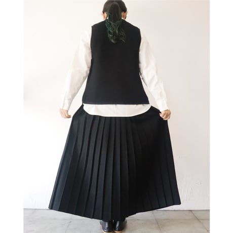 **またまた再入荷** LinenYa リネンヤ　ウールプリーツスカート　#ブラック、グレー　【送料無料】