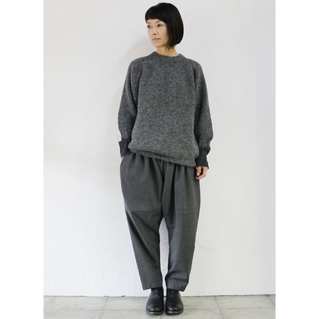**またまたブラックのみですが再入荷** homspun ホームスパン　ウールトロピカルクロスギャザーパンツ　♯チャコール、ブラック　【送料無料】