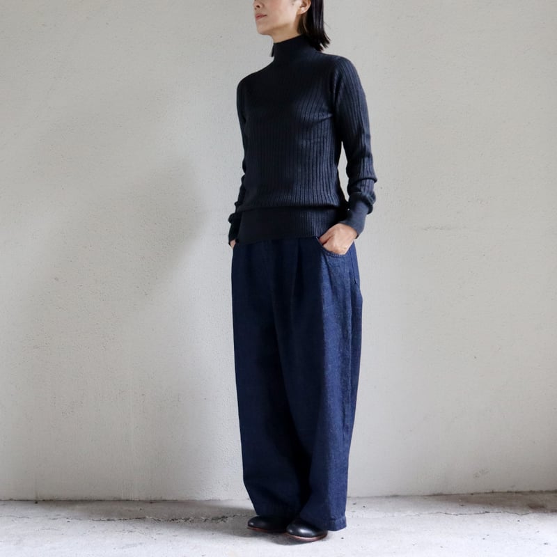 美品　アトリエナルセ　ウールパンツ　ネイビー 再生産分到着** atelier naruse アトリエナルセ コットンデニムタック