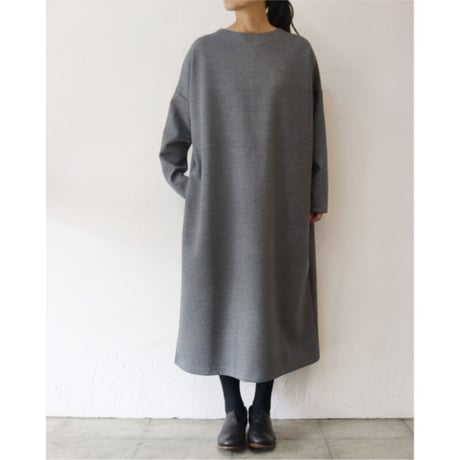 TRAVAIL MANUEL トラバイユマニュアル　ソフトダンボールロングワンピース　#チャコール、ブラック　【送料無料】