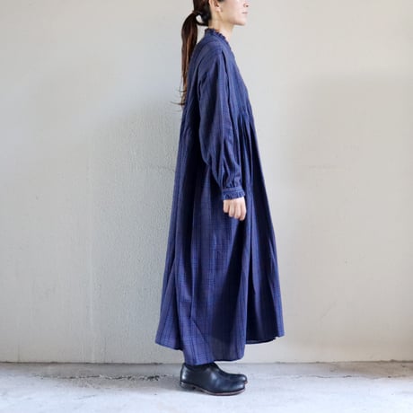 maison de soil メゾンドソイル　フリルカラーピンタックワンピース　#NAVY x BROWN CHECK　【送料無料】