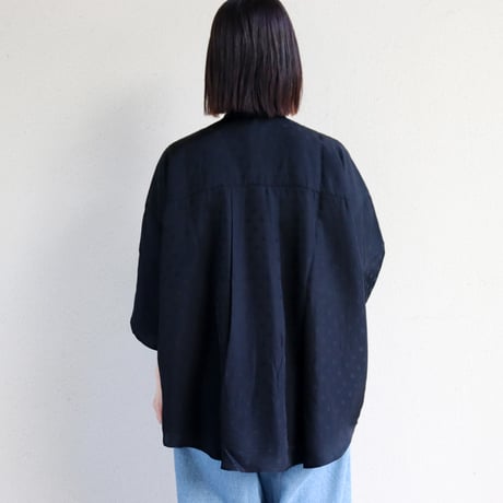 **再入荷** TRAVAIL MANUEL トラバイユマニュアル　キュプラドットバンドカラーシャツ　#ネイビー、ブラック