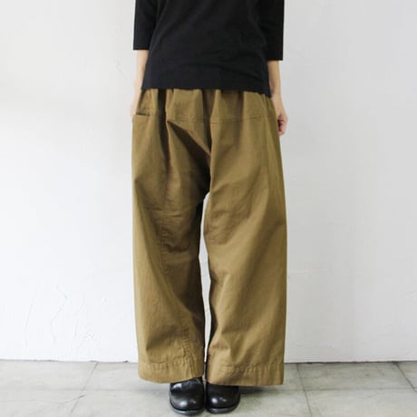 TRAVAIL MANUEL トラバイユマニュアル　コンパクトチノシャムパンツ　♯キャメル、カーキ、チャコールブラウン、ブラック　【送料無料】