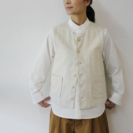 atelier naruse アトリエナルセ　リネンコットンヘリンボンシャンブレーベスト　#キナリ、ブルー