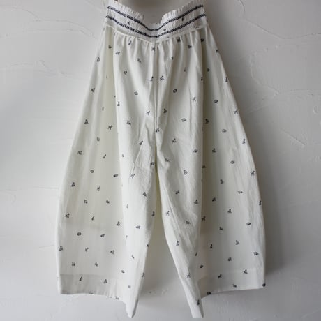 ASEEDONCLOUD アシードンクラウド companion dog print gardener pajama culotte #off white