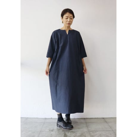 Linenya リネンヤ　スリットネックワンピース　#ライトグレー、ネイビー