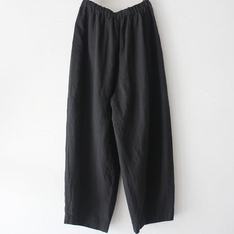 TRAVAIL MANUEL トラバイユマニュアル　フレンチリネンキャンバスコクーンパンツ　#ブラック