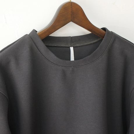 ARTE POVERA アルテポーヴェラ　刺し子風コットン天竺8分袖トレーナー　#スミクロ、ベージュ