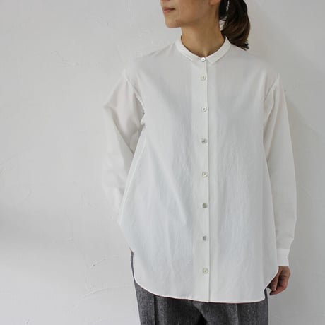 SUSURI ススリ　ヘムレンシャツ　#greenish black , off white
