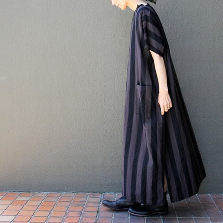 **またまた再入荷** homspun ホームスパン　コットンリネン太ストライプBIGワンピース