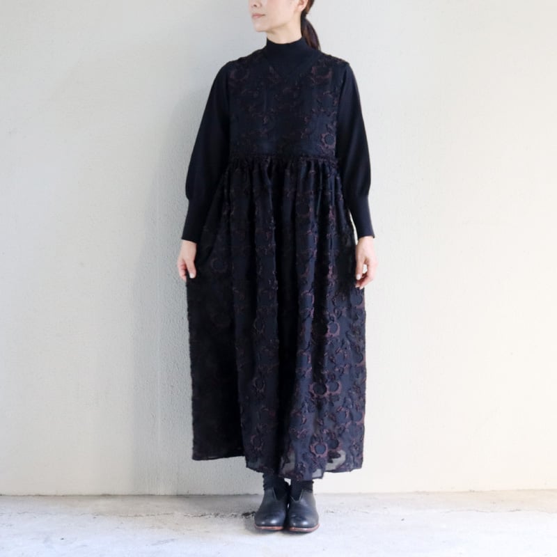 美品　SUSURI ススリ　サーディンドレスワンピース　フォーマル susuri（ススリ）の「SUSURI ススリ サーディンドレス #navy