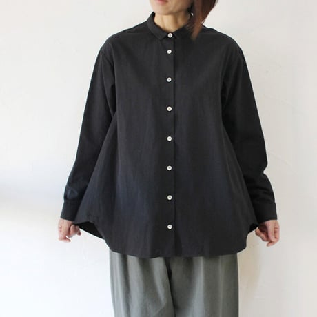 SUSURI ススリ　ヘムレンシャツ　#greenish black , off white