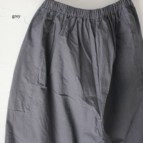 **またまた再入荷** homspun ホームスパン　バルキーシーチング厚手ギャザーパンツ　【送料無料】