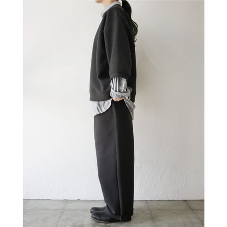 ARTE POVERA アルテポーヴェラ　刺し子風コットン天竺8分袖トレーナー　#スミクロ、ベージュ