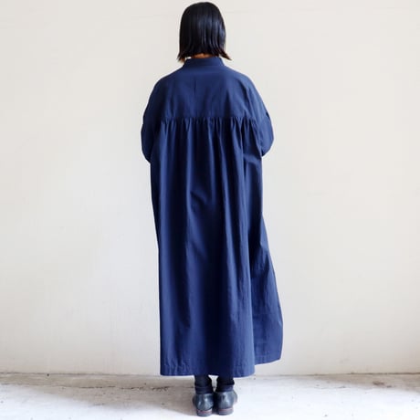 **またまた再入荷** LinenYa リネンヤ　コットンリネンラミースタンドカラーワンピース　#スミクロ、ネイビー