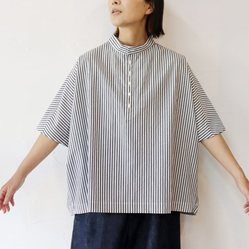 TOUJOURS  綿ローンヘンリーネックブラウス試着 JOURNAL STANDARD - TOUJOURS 綿ローンヘンリーネックブラウス試着の