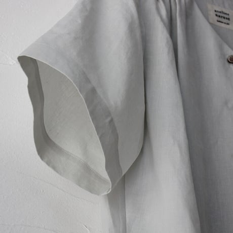 atelier naruse アトリエナルセ　リネンVネックシャツ｜linen V neck shirt