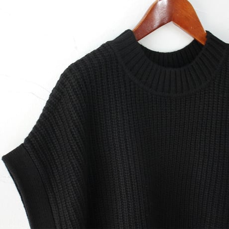 maomade マオメイド　やわらかウールミドルゲージベスト　#エクリュ、グリーン、ブラック